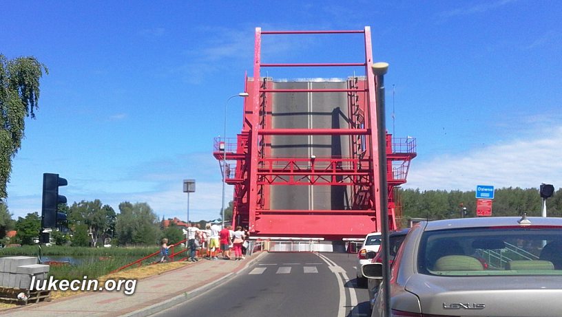 Most w Dziwnowie